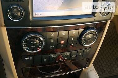 Позашляховик / Кросовер Mercedes-Benz GL-Class 2011 в 