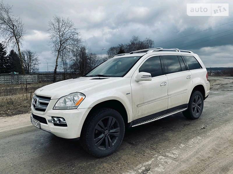 Позашляховик / Кросовер Mercedes-Benz GL-Class 2011 в 