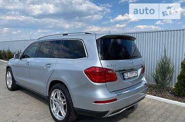 Позашляховик / Кросовер Mercedes-Benz GL-Class 2013 в 