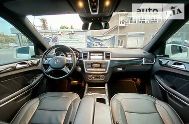 Позашляховик / Кросовер Mercedes-Benz GL-Class 2014 в 