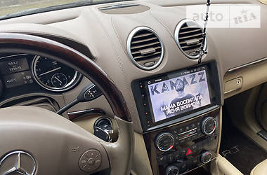 Позашляховик / Кросовер Mercedes-Benz GL-Class 2011 в 