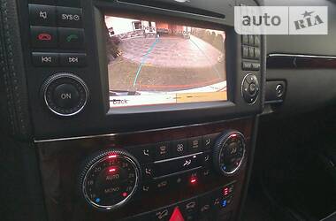Позашляховик / Кросовер Mercedes-Benz GL-Class 2012 в 