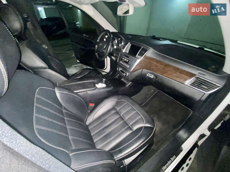 Внедорожник / Кроссовер Mercedes-Benz GL-Class 2014 в Киеве