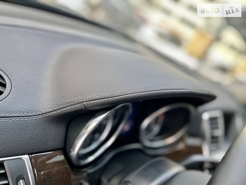 Позашляховик / Кросовер Mercedes-Benz GL-Class 2015 в Києві