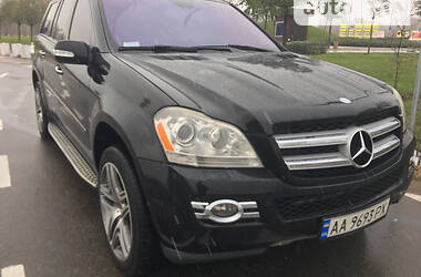 Позашляховик / Кросовер Mercedes-Benz GL-Class 2008 в Києві