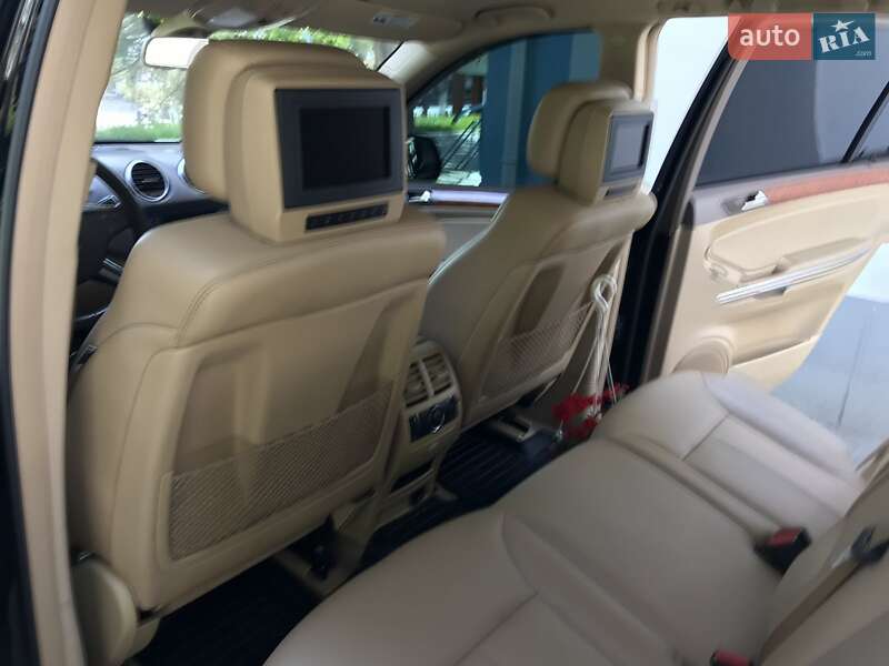 Позашляховик / Кросовер Mercedes-Benz GL-Class 2008 в Сумах