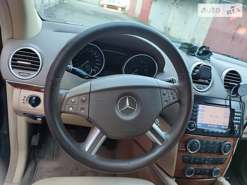 Внедорожник / Кроссовер Mercedes-Benz GL-Class 2007 в Киеве фото 17 Внедорожник / Кроссовер Mercedes-Benz GL-Class 2007 в Киеве