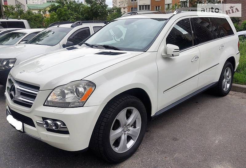 Mercedes-Benz GL-Class 2010