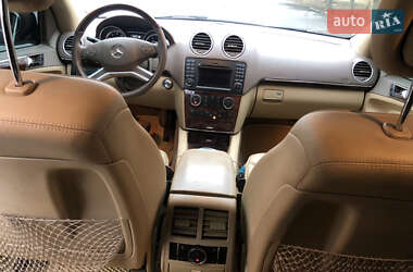 Внедорожник / Кроссовер Mercedes-Benz GL-Class 2011 в 