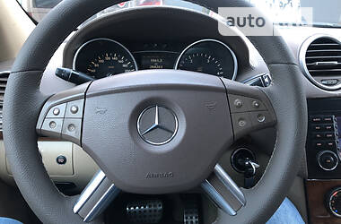 Позашляховик / Кросовер Mercedes-Benz GL-Class 2006 в Чернівцях