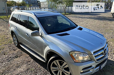 Mercedes-Benz GL-Class 2011