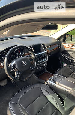 Позашляховик / Кросовер Mercedes-Benz GL-Class 2013 в Рокитному
