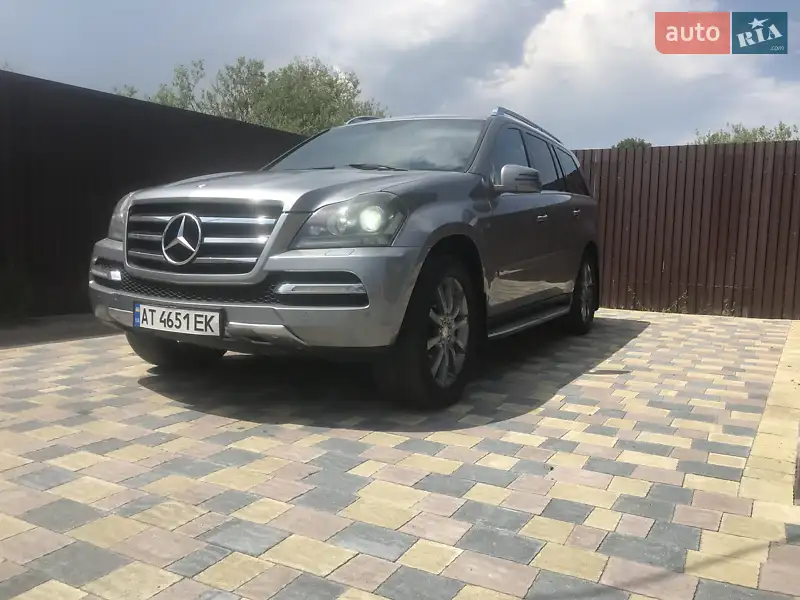 Mercedes-Benz GL-Class 2012