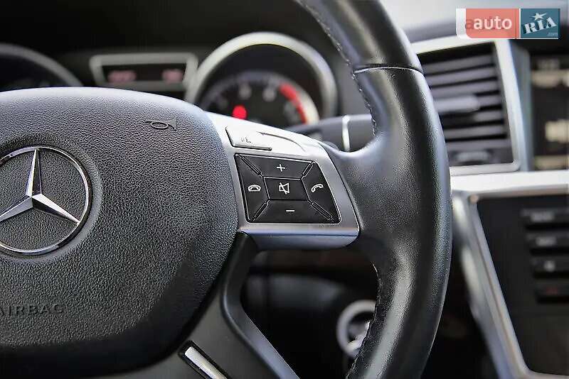 Внедорожник / Кроссовер Mercedes-Benz GL-Class 2013 в Харькове фото 23 Внедорожник / Кроссовер Mercedes-Benz GL-Class 2013 в Харькове