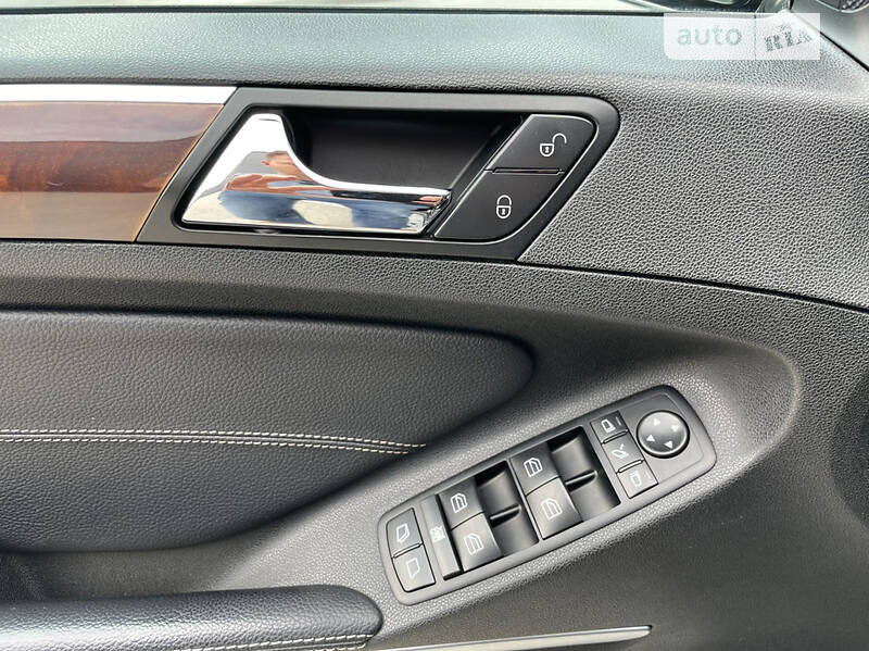 Внедорожник / Кроссовер Mercedes-Benz GL-Class 2008 в Киеве