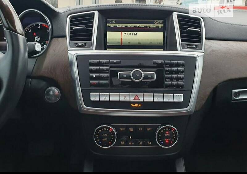 Позашляховик / Кросовер Mercedes-Benz GL-Class 2013 в Вишневому