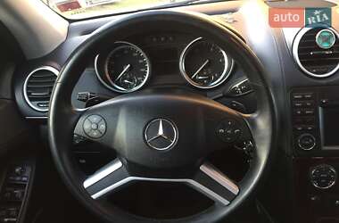 Внедорожник / Кроссовер Mercedes-Benz GL-Class 2011 в 