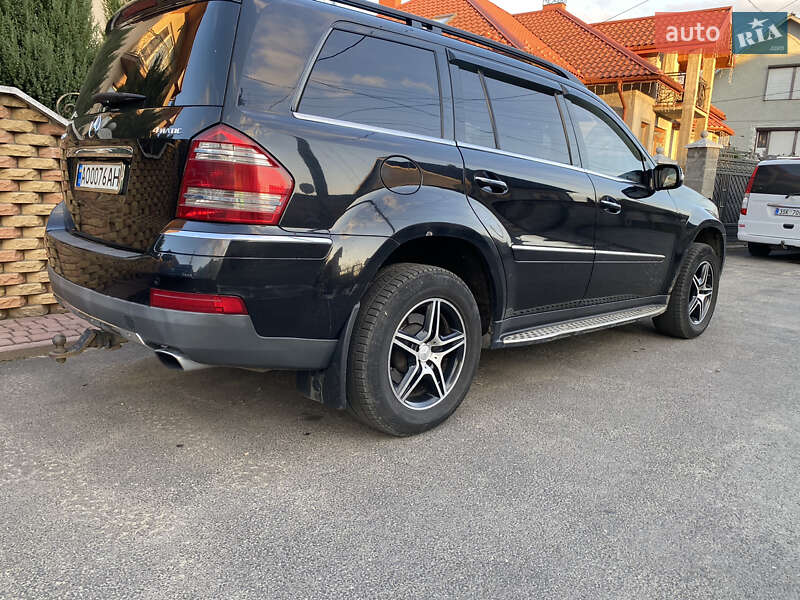 Внедорожник / Кроссовер Mercedes-Benz GL-Class 2007 в Тячеве