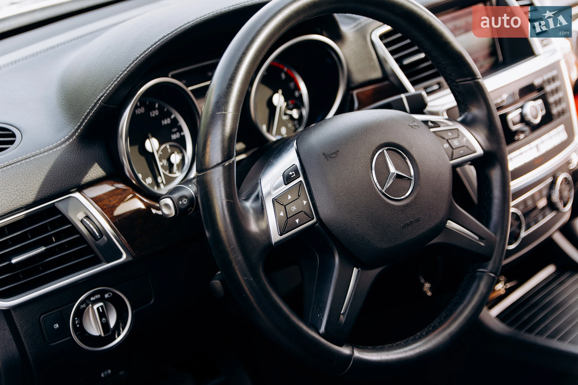 2014 Mercedes-Benz GL-klasse - мініатюра 35
