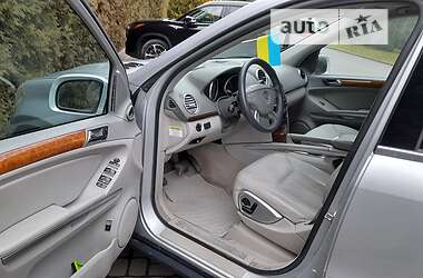 Внедорожник / Кроссовер Mercedes-Benz GL-Class 2006 в 