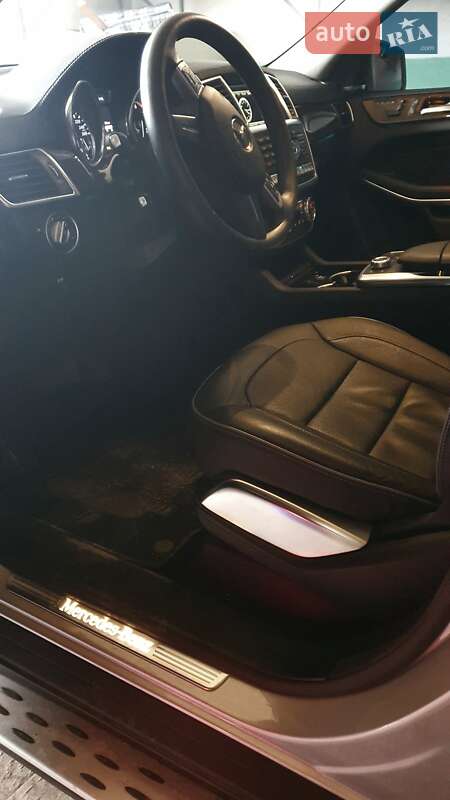 Позашляховик / Кросовер Mercedes-Benz GL-Class 2013 в Одесі