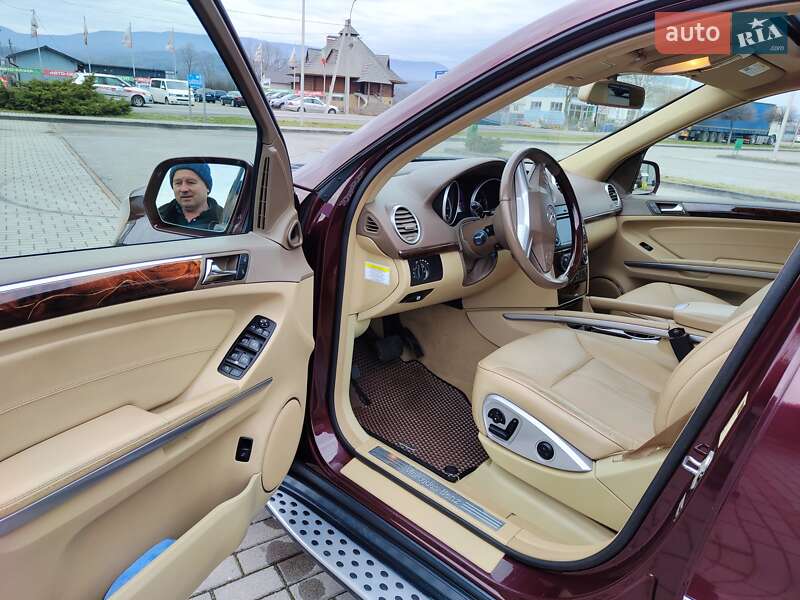 Позашляховик / Кросовер Mercedes-Benz GL-Class 2010 в Тячеві