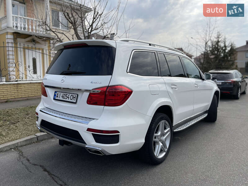 Позашляховик / Кросовер Mercedes-Benz GL-Class 2015 в Броварах