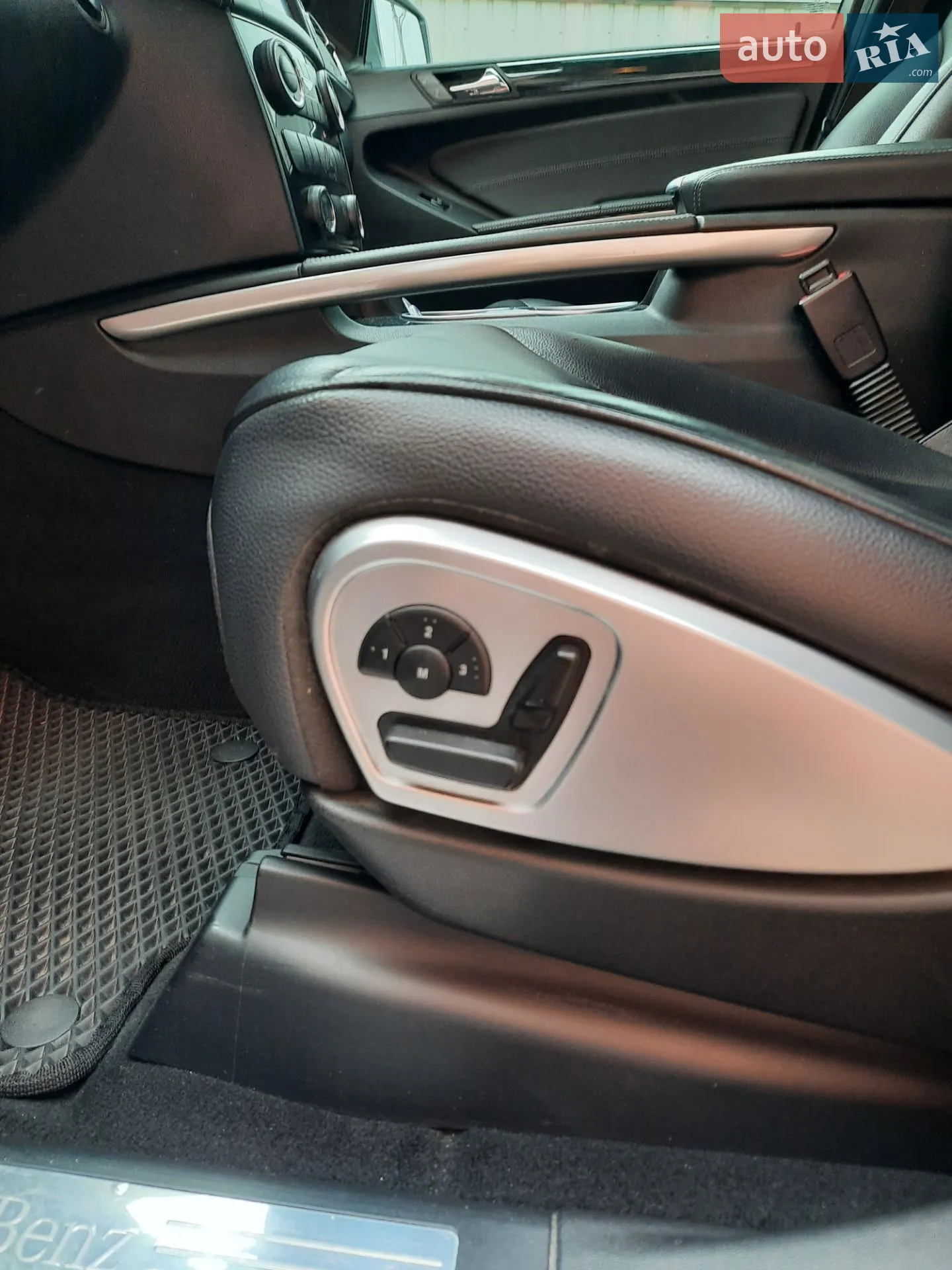 2010 Mercedes-Benz GL-klasse - мініатюра 17