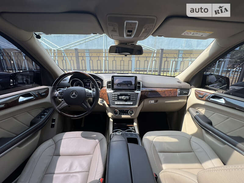 Позашляховик / Кросовер Mercedes-Benz GL-Class 2014 в Києві