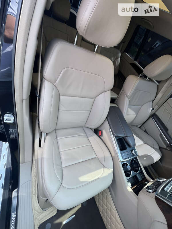 Позашляховик / Кросовер Mercedes-Benz GL-Class 2014 в Києві