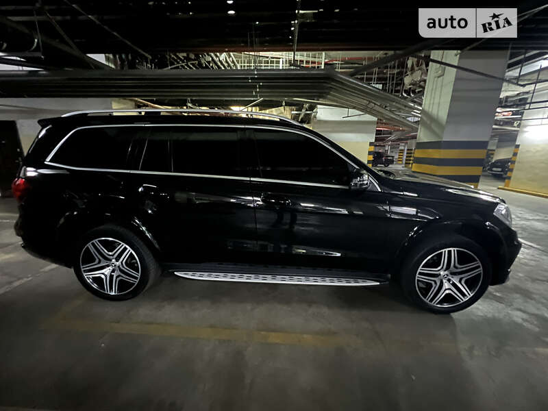 Позашляховик / Кросовер Mercedes-Benz GL-Class 2014 в Києві