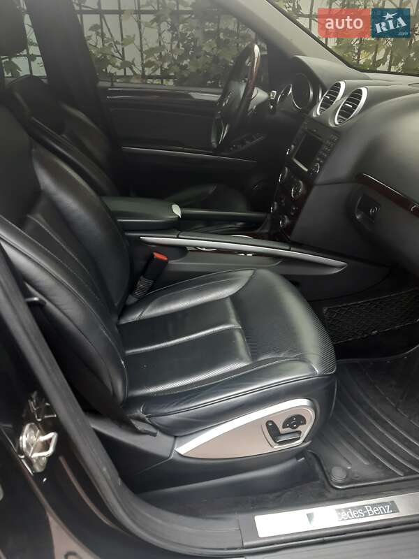 Позашляховик / Кросовер Mercedes-Benz GL-Class 2010 в Житомирі