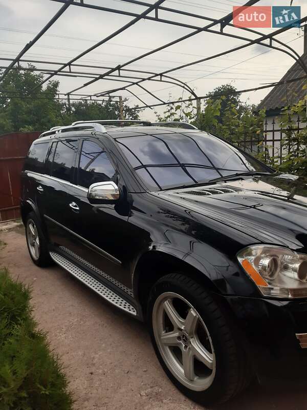 Позашляховик / Кросовер Mercedes-Benz GL-Class 2010 в Житомирі