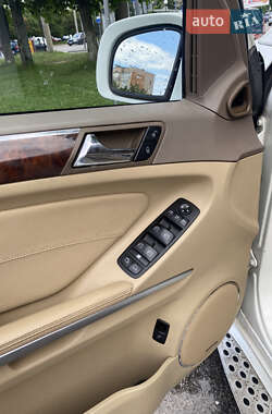 Внедорожник / Кроссовер Mercedes-Benz GL-Class 2011 в 