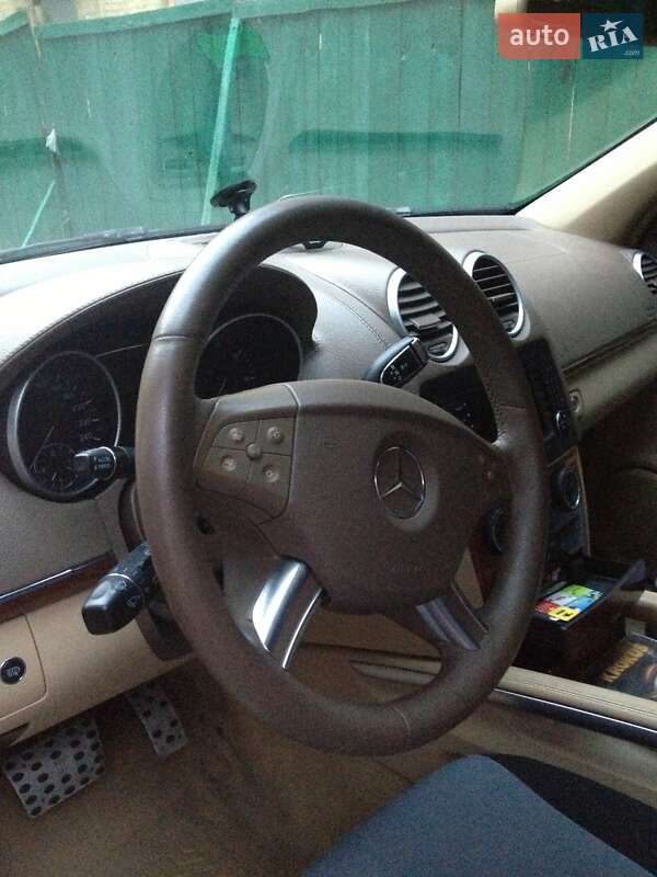Внедорожник / Кроссовер Mercedes-Benz GL-Class 2006 в Киеве