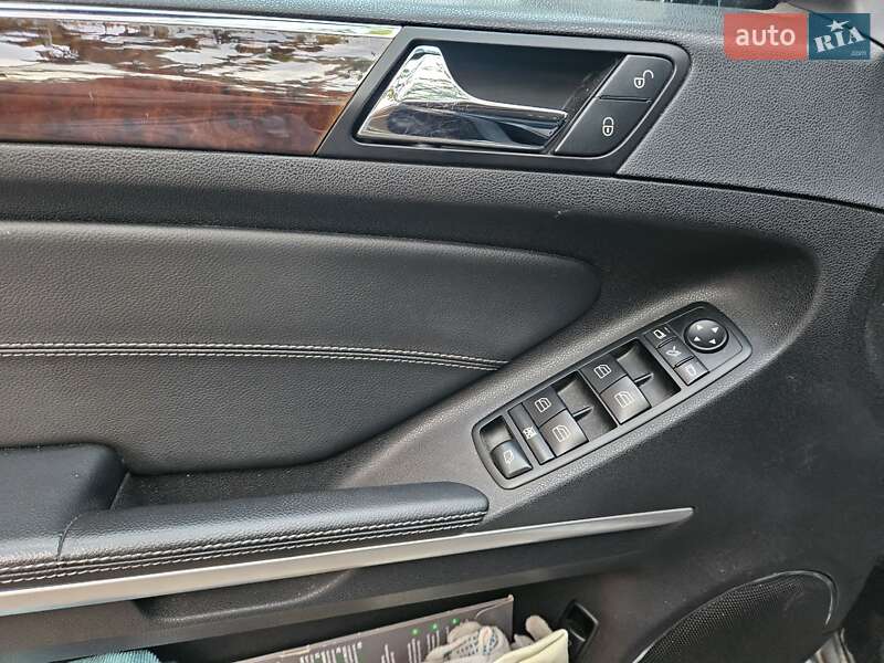 Позашляховик / Кросовер Mercedes-Benz GL-Class 2012 в Одесі