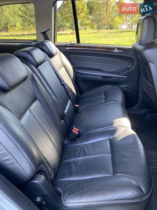 Внедорожник / Кроссовер Mercedes-Benz GL-Class 2006 в Ровно