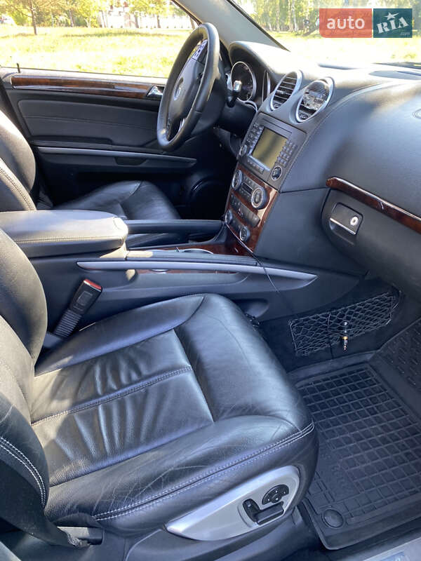 Внедорожник / Кроссовер Mercedes-Benz GL-Class 2006 в Ровно