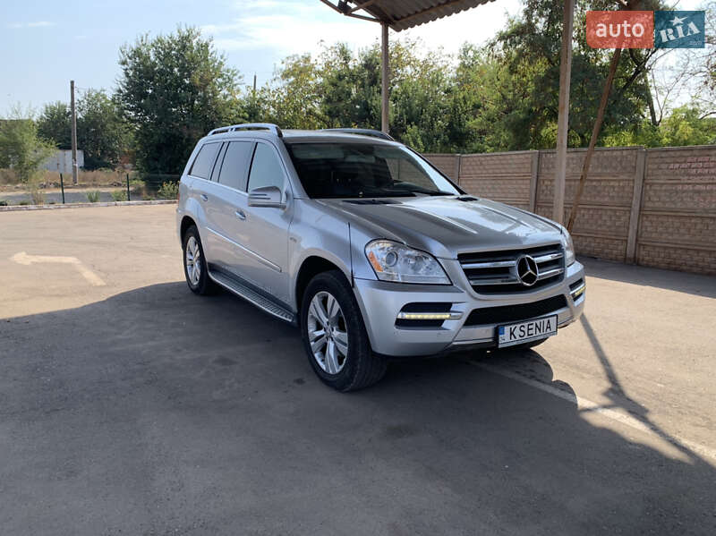 Позашляховик / Кросовер Mercedes-Benz GL-Class 2011 в Кривому Розі