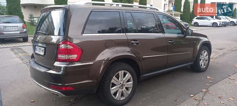 Внедорожник / Кроссовер Mercedes-Benz GL-Class 2011 в Ужгороде фото 6 Внедорожник / Кроссовер Mercedes-Benz GL-Class 2011 в Ужгороде