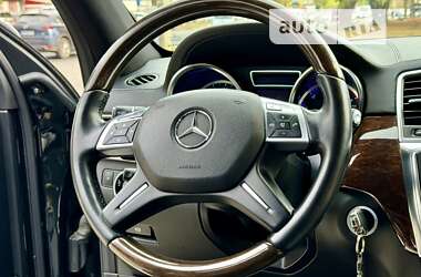 Внедорожник / Кроссовер Mercedes-Benz GL-Class 2013 в 