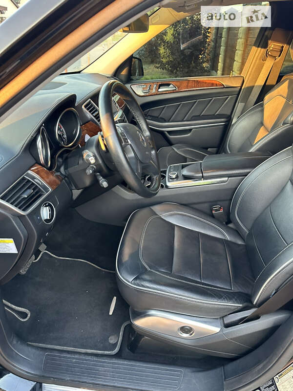 Позашляховик / Кросовер Mercedes-Benz GL-Class 2012 в Дніпрі