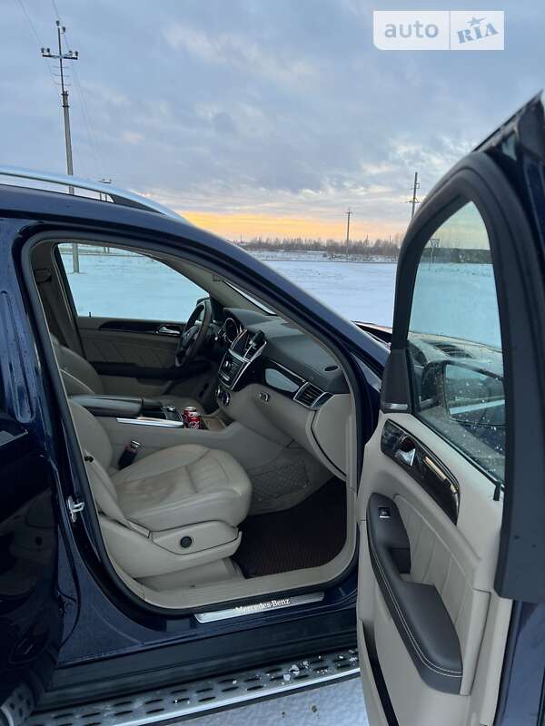Позашляховик / Кросовер Mercedes-Benz GL-Class 2015 в Ковелі фото 13 Позашляховик / Кросовер Mercedes-Benz GL-Class 2015 в Ковелі