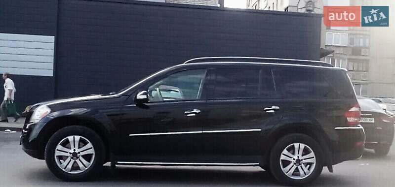 Внедорожник / Кроссовер Mercedes-Benz GL-Class 2008 в Шепетовке фото 2 Внедорожник / Кроссовер Mercedes-Benz GL-Class 2008 в Шепетовке