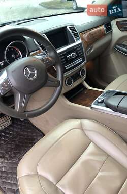 Внедорожник / Кроссовер Mercedes-Benz GL-Class 2013 в Черновцах