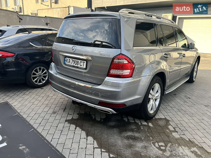 Внедорожник / Кроссовер Mercedes-Benz GL-Class 2012 в Киеве