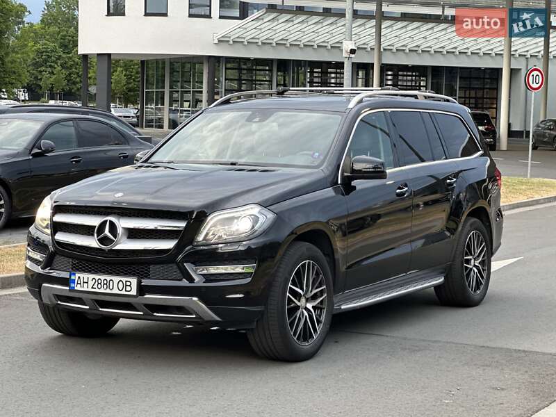 Позашляховик / Кросовер Mercedes-Benz GL-Class 2015 в Києві