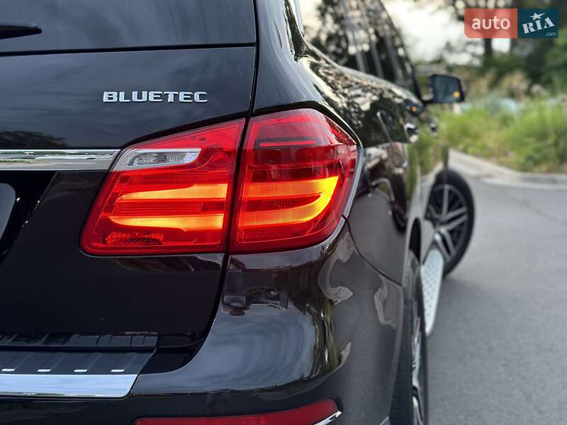 Позашляховик / Кросовер Mercedes-Benz GL-Class 2015 в Києві