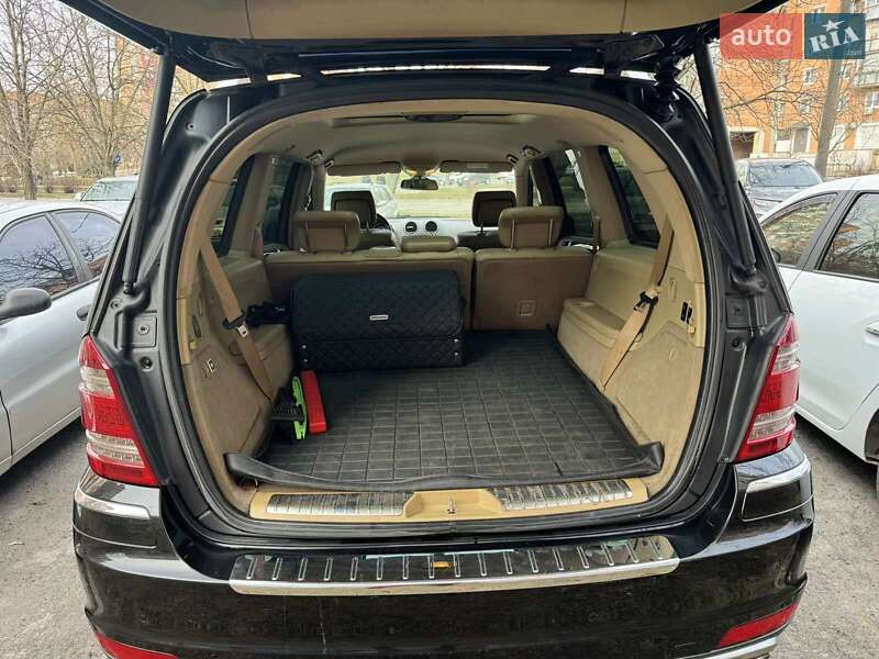 Внедорожник / Кроссовер Mercedes-Benz GL-Class 2011 в Полтаве