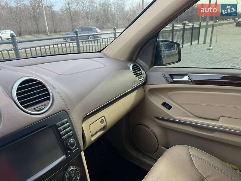 Внедорожник / Кроссовер Mercedes-Benz GL-Class 2011 в Полтаве